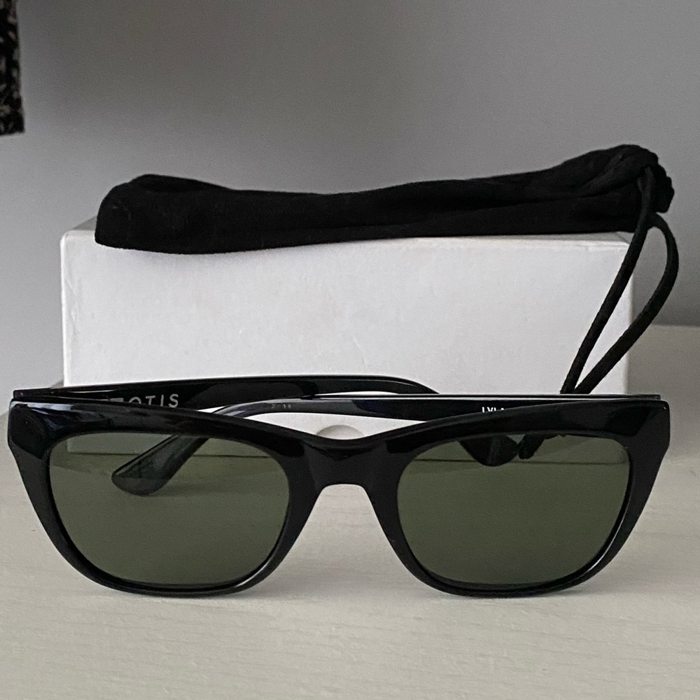 otis lyla sunglasses